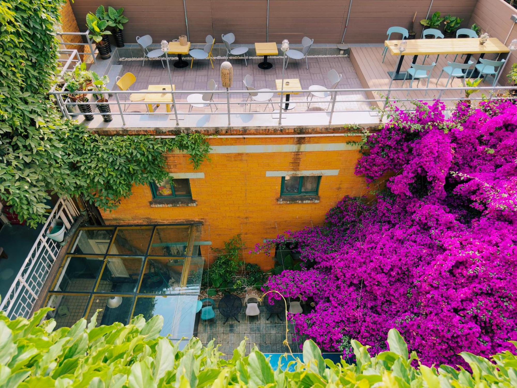The Cloudland International Youth Hostel Close To The City Center,10 Min Walks To The Subway, Close To The Night Market, Old Street, Green Lake, English-Speaking Service, Free Activity Convenient Payment And Visa Cards Are Accepted Kunming Eksteriør bilde